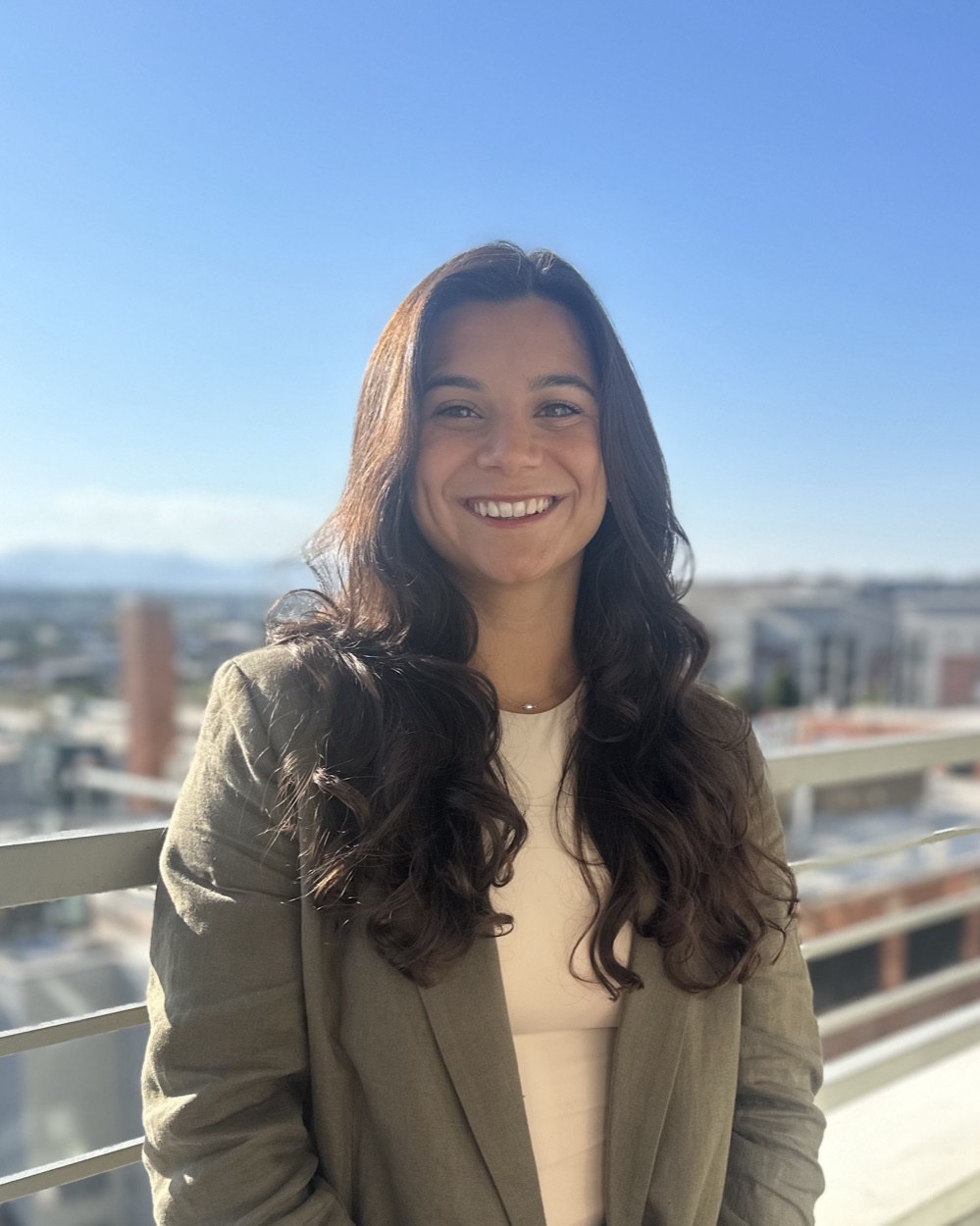 Mariana Vivas, LCSW